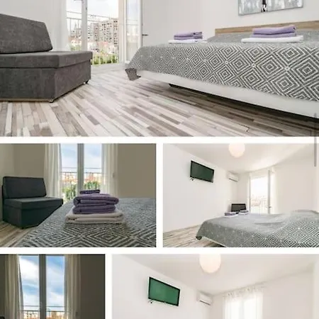Lux Group Escape Split