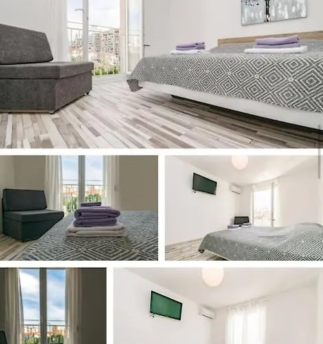 LUX Group Escape Split Split